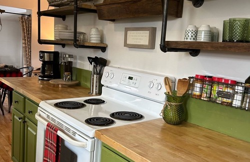 Beulah Cabin | Crystal View Farmhouse. Spacious home 2 blocks from town and lake access!