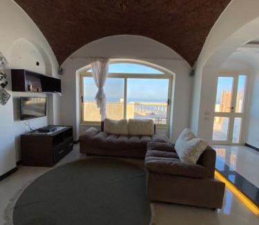 Dahar Apartment | Crystal waves