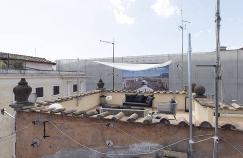 Rione V Ponte Apartment | CS Campo de'Fiori/Navona Terrace apartment
