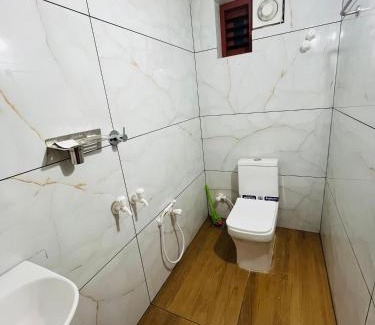 Kedavur House | CT HOMESTAY, Omassery