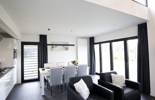 Nijkerk House | Cube Elite 6 by Interhome