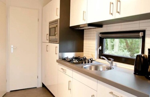 Biddinghuizen House | Cube la Mer 4 by Interhome