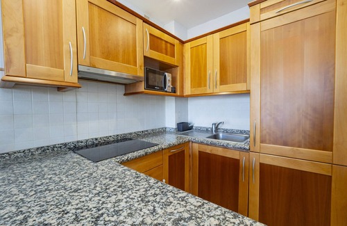 Alhaurin de la Torre Apartment | Cubo's Apartment Sol Andalusi/air conditioning/free wifi/communal pool