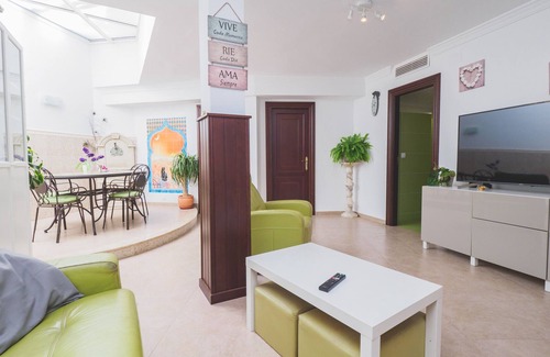Las Lagunas Apartment | Cubo's Apartment Lis / city center / services