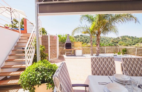 Alhaurin el Grande Cottage | Cubo's Casa Los Morenos / private pool / views