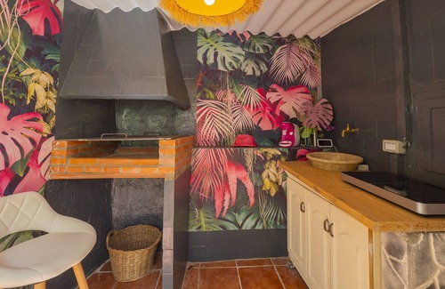 Casabermeja Ski Chalet | Cubo's Noches de Luna FAMILY Casabermeja House/10 pax/private pool/air conditioning/free wifi