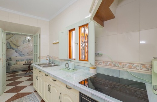 Casabermeja Ski Chalet | Cubo's Noches de Luna FAMILY Casabermeja House/10 pax/private pool/air conditioning/free wifi