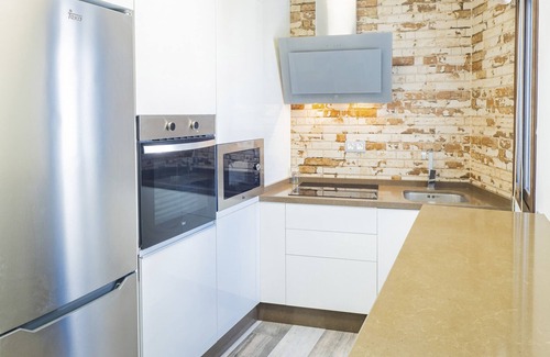 Alhaurin el Grande Apartment | Cubo's Urban Suite Bruno/free wifi/air conditioning