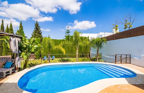 Alhaurin el Grande Villa | Cubo's Villa Esmeralda/private pool/garden/air conditioning/fireplace/free Wi-Fi