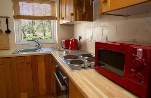 Tan-y-groes Cottage | Cuckoo Springs Cottage, Aberporth