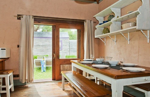 Culburra Beach Cottage | Culburra Cottage - near Lake Wollumboola