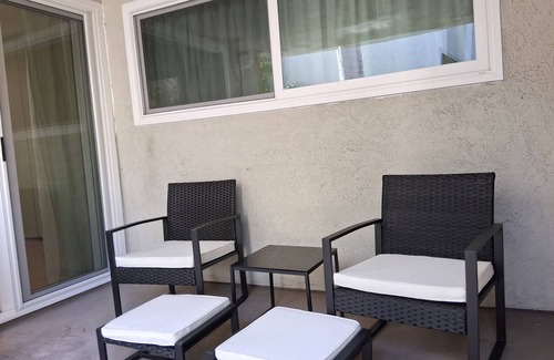 Park West Condo | Culver City Gem with Pool, Parking/Near Venice & Santa Monica!