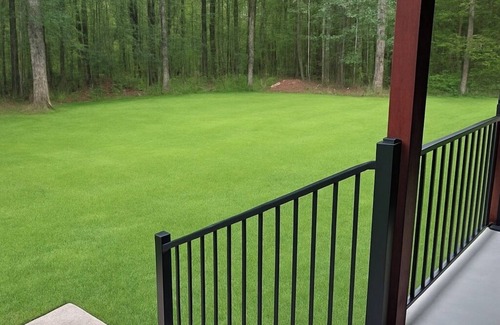 Monteagle House | Cumberland Forest Cottage - Quiet & Sizable Back Yard!