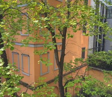 Cerchia dei navigli Apartment | Cuore di Brera, unique location, great charm