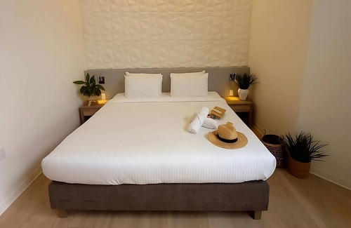 Maho Hotel | Cupecoy Coastal Stay: Swim, Snorkel & Walk to Marina Plaza