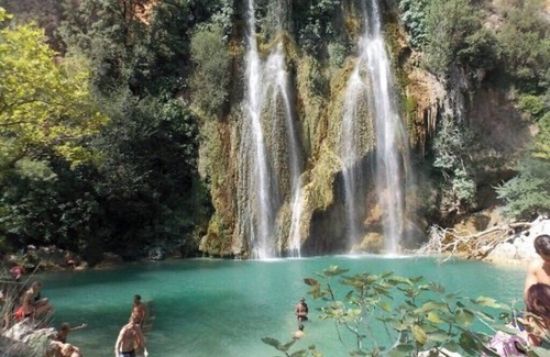 Montmeyan Apartment | CUPIDON 2 4 pers. Bathtub - balneotherapy. Love nest Night of MEMORIES