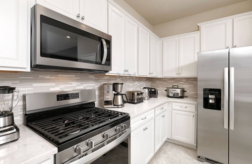 Sunridge Woods House | Curated HIGH TECH Home Close to Disney 5 bedrooms, 4.5 bathrooms