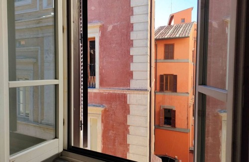 Rione V Ponte Apartment | Curato Collection Suite