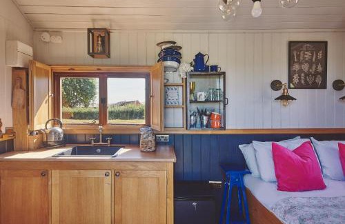 Pembridge House | Curious Calf