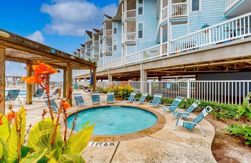 Galveston Apartment | Curious Seagull