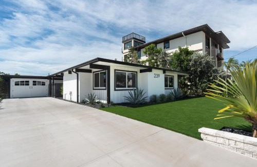 South Island House | Curlew Beach Cottage by Sun Palace Vacations