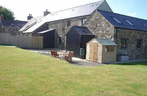 Keeston Cottage | Curlew Cottage, Holiday Cottage Camrose, Sleeps 9, 4 bedrooms, bathrooms