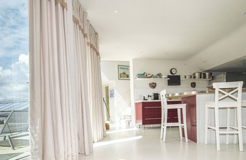 Lawrenny Cottage | CURLEW HOUSE, pet friendly, with pool in Pembroke Dock