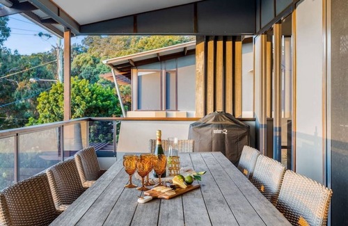 Currumbin House | Currumbin Beachside Retreat