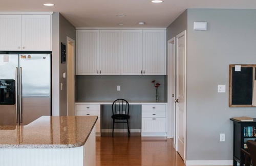Waukazoo Woods House | Custom 3br/3.5ba Home Lake Mac Views Near Holland Beach
