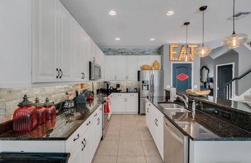 Watersong House | Custom 7-Bd Hm Loaded w/Amenities Watersong-216YS