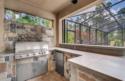Watersong House | Custom 7-Bd Hm Loaded w/Amenities Watersong-216YS