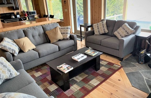 Tobermory Cottage | Custom Built Craftsman Cottage on Lake Huron