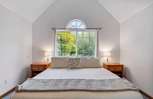 Olympia House | Custom Crafted Forest Retreat with Pond on 5 Acres