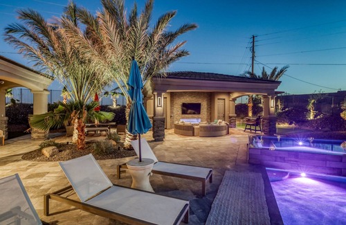Lake Havasu City House | Custom Luxury 4 master suite home with cabana, large pool and twin 60’ RV bays!