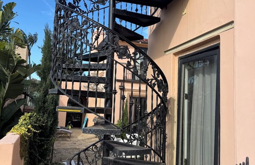 Santa Ana Heights House | Custom Mansion Walking Distance to the Beach and Many Great Restaurants