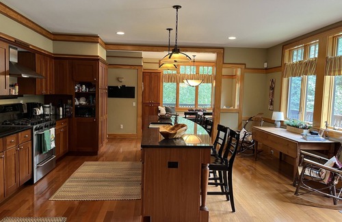 Ludlow House | Custom ski house less than 1 mile from Okemo Mtn.