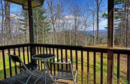 Almond Cottage | Customer Appreciation Year! Get a free night!