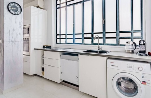 Tel Aviv Apartment | Cute 1BR in Jabotinsky by Holiday-rentals