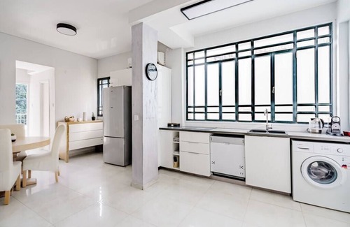 Tel Aviv Apartment | Cute 1BR in Jabotinsky by Holiday-rentals