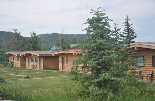 Moran Cabin | Cute 2/1 Cabin With Full Kitchen And Teton Views