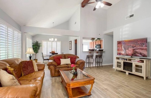 Tempe House | Cute! 3bdr Home with Private Pool in Tempe