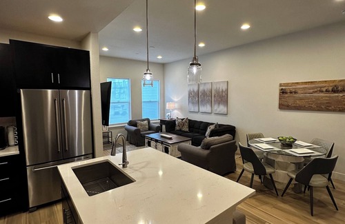 Superior House | Cute 4- Bedroom Townhome in Superior. 10 min from Boulder & University of Co.