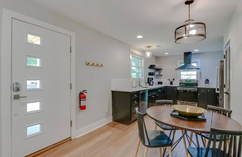 Franklin House | Cute And Cozy - Historic Franklin Quadplex