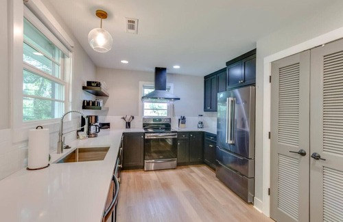 Franklin House | Cute And Cozy - Historic Franklin Quadplex