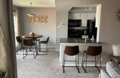 North Arlington Apartment | Cute and Cozy Rental -Close to