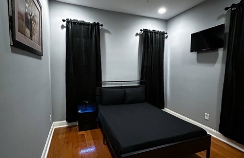 Brewerytown House | Cute Brewerytown Home near University City Philly