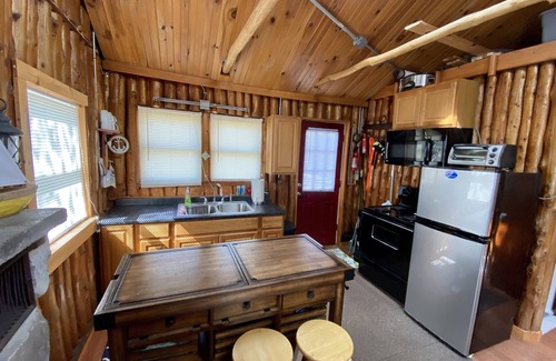 Charlevoix House | Cute Charlevoix Cabin