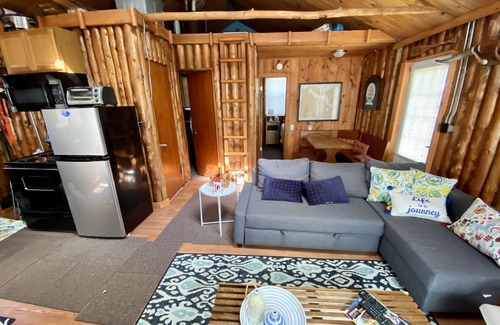 Charlevoix House | Cute Charlevoix Cabin