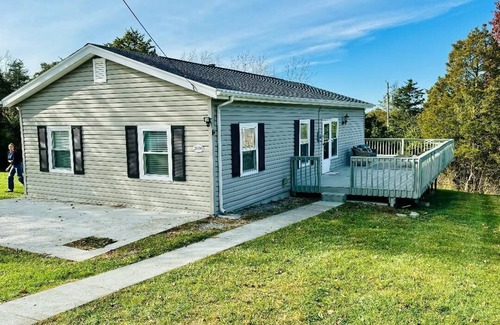 Williamstown House | Cute cottage just minutes from Ark Encounter