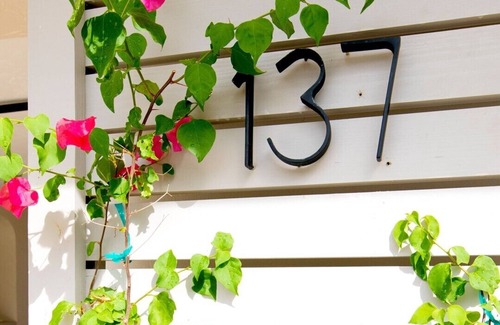 Islamorada House | Cute & Cozy 3 Bedroom Canalfront Pool Home